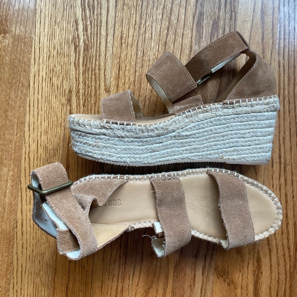 Soludos Tan Suede Espadrille Wedges - Picture 1 of 3